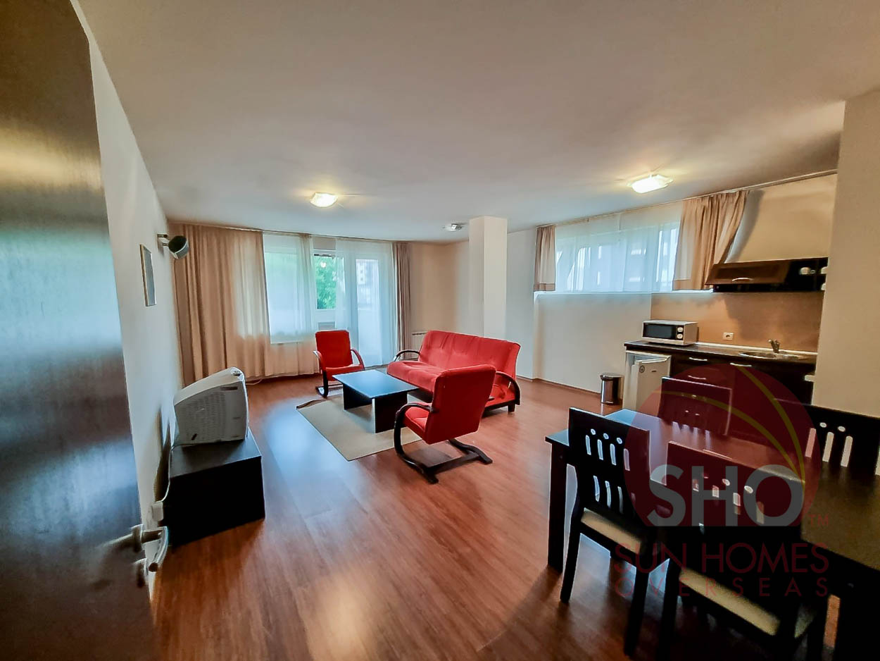 Spacious furnished 1 bed on Bansko Royal Towers Apartment For Sale in Sun Homes Overseas Ltd