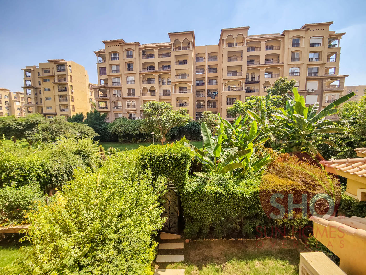 Spacious 3 bed on Madinaty Cairo Apartment For Sale in Sun Homes